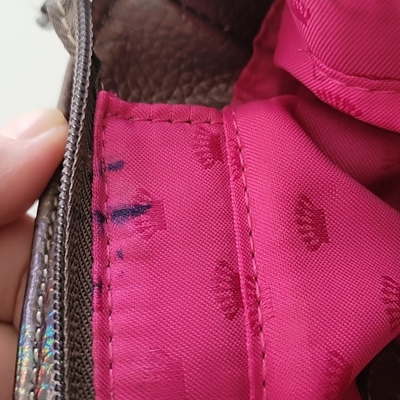 Y2K Juicy Couture Metallic Shoulder Bag with Gold Hardware - Picture 8 of 11